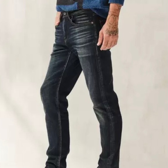 110 Slim Coolmax Stretch Jean - Picture 4 of 8